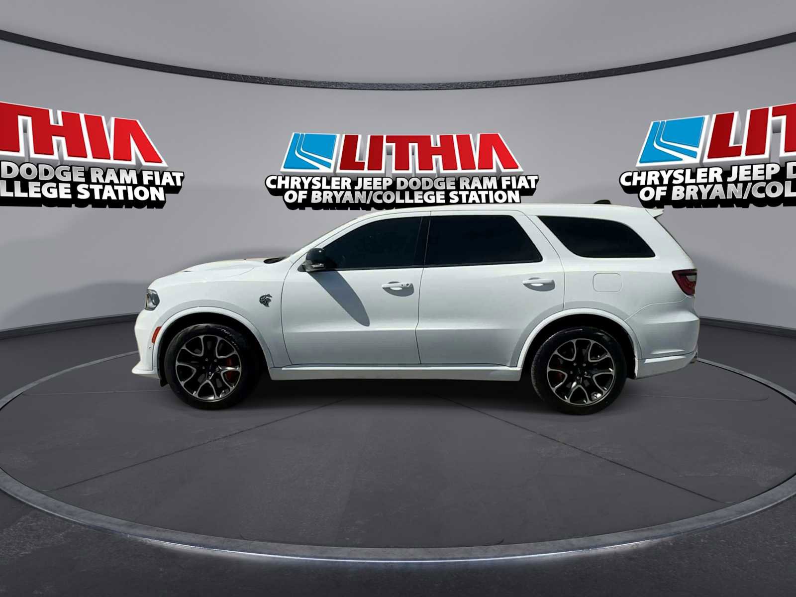 Used 2023 Dodge Durango SRT Hellcat image 5