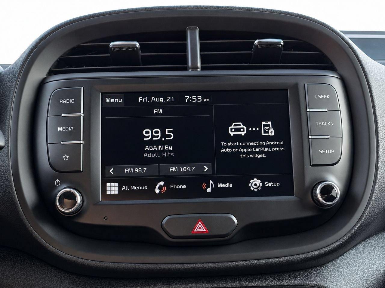Used 2024 Kia Soul LX w/ Option Group 015 FWD image 17