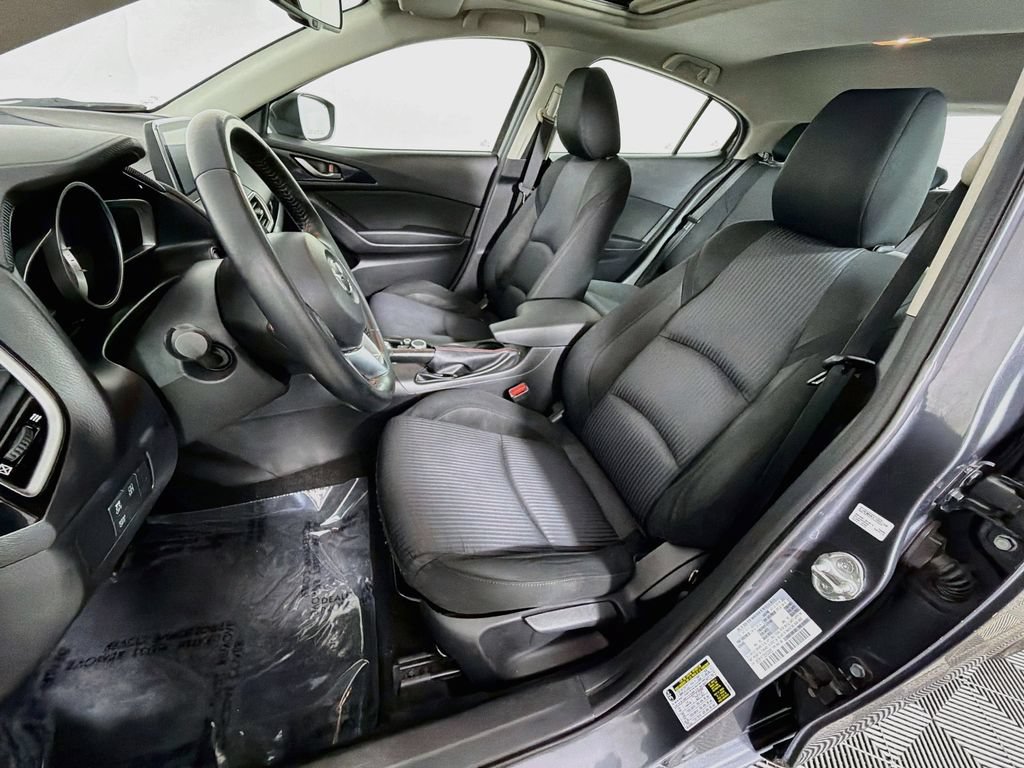 Used 2016 MAZDA MAZDA3 i Touring w/ Popular Equipment Package FWD image 21