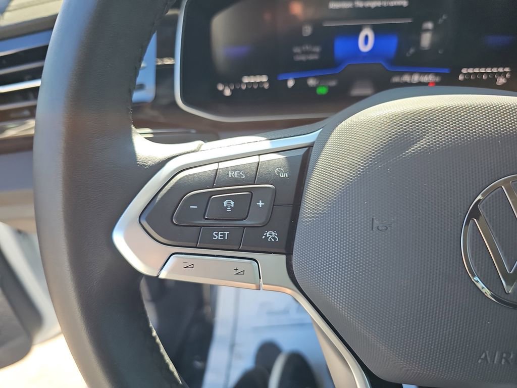 Used 2025 Volkswagen Jetta S image 21