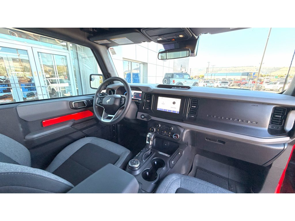 Used 2022 Ford Bronco 2-Door AWD/4WD image 10