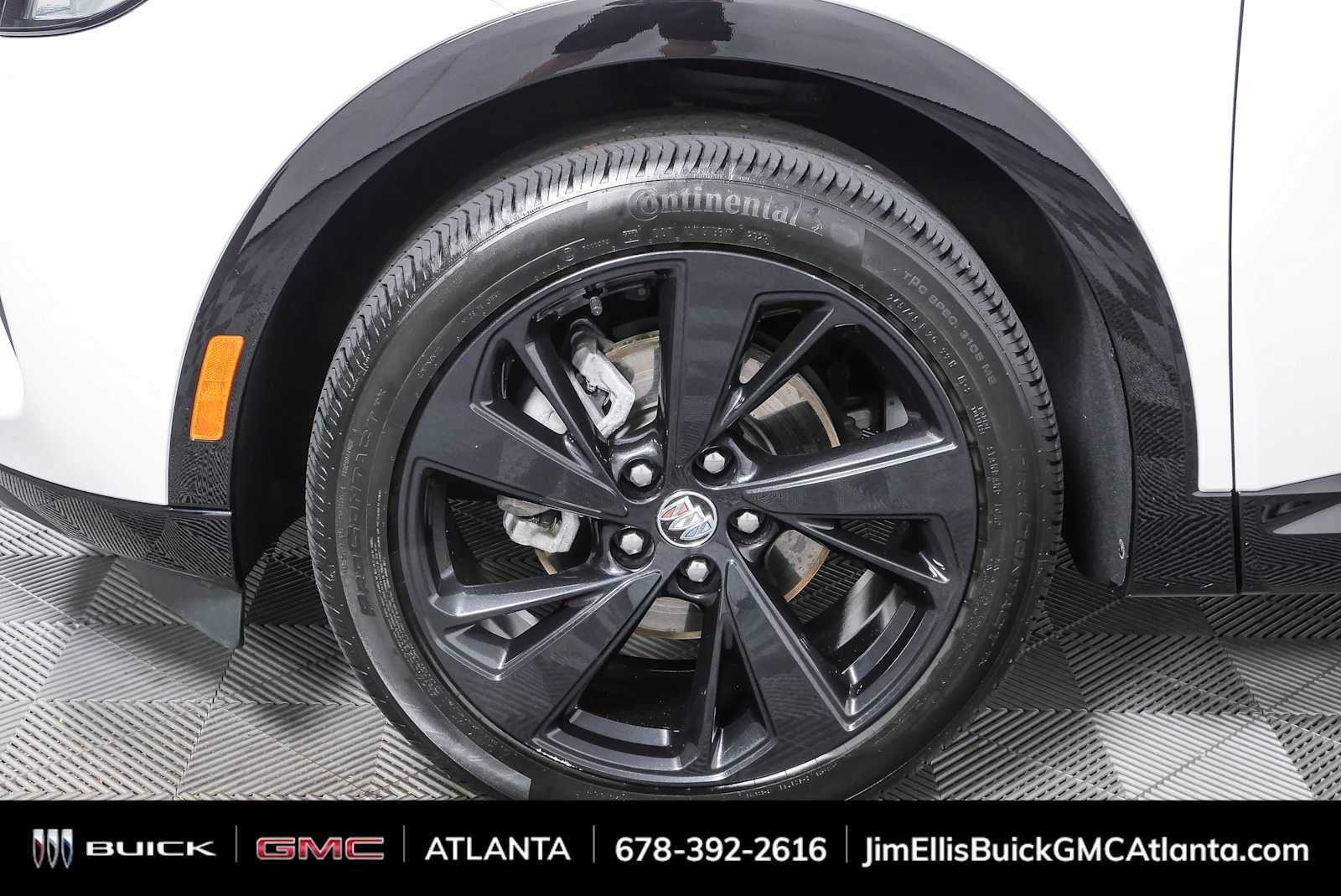 Used 2023 Buick Envision Essence w/ Sport Touring Package AWD/4WD image 37