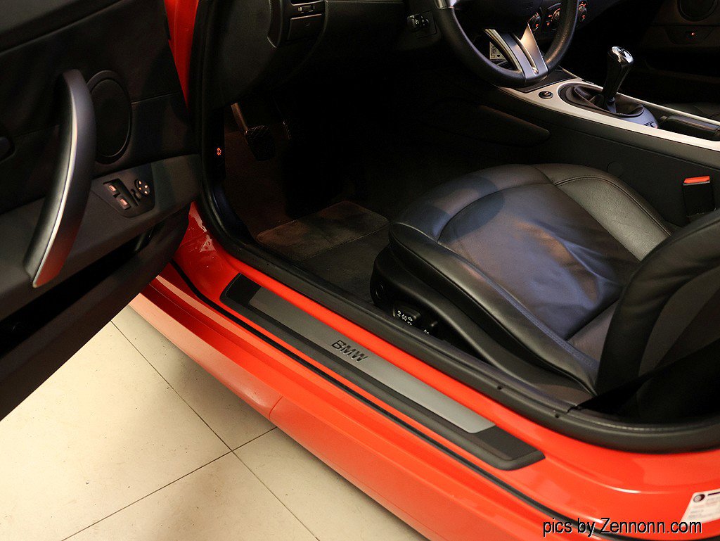Used 2006 BMW Z4 3.0si RWD image 22