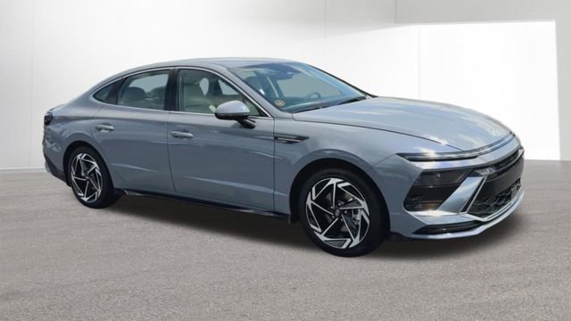 New 2026 Hyundai Sonata SEL image 2