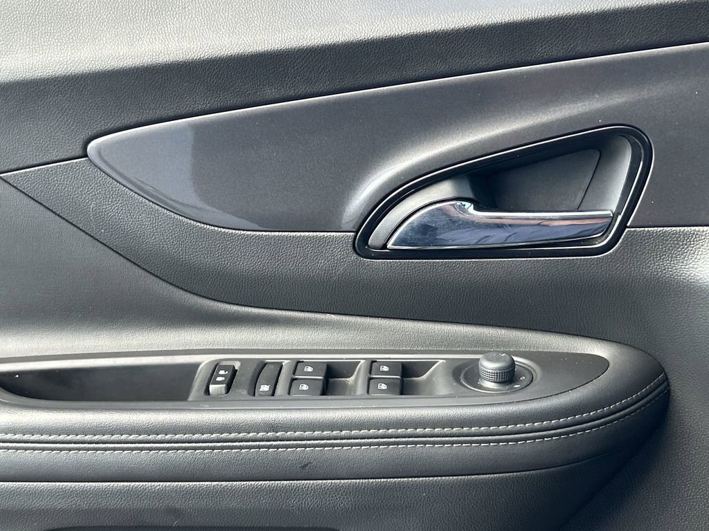 Used 2019 Buick Encore Preferred FWD image 23