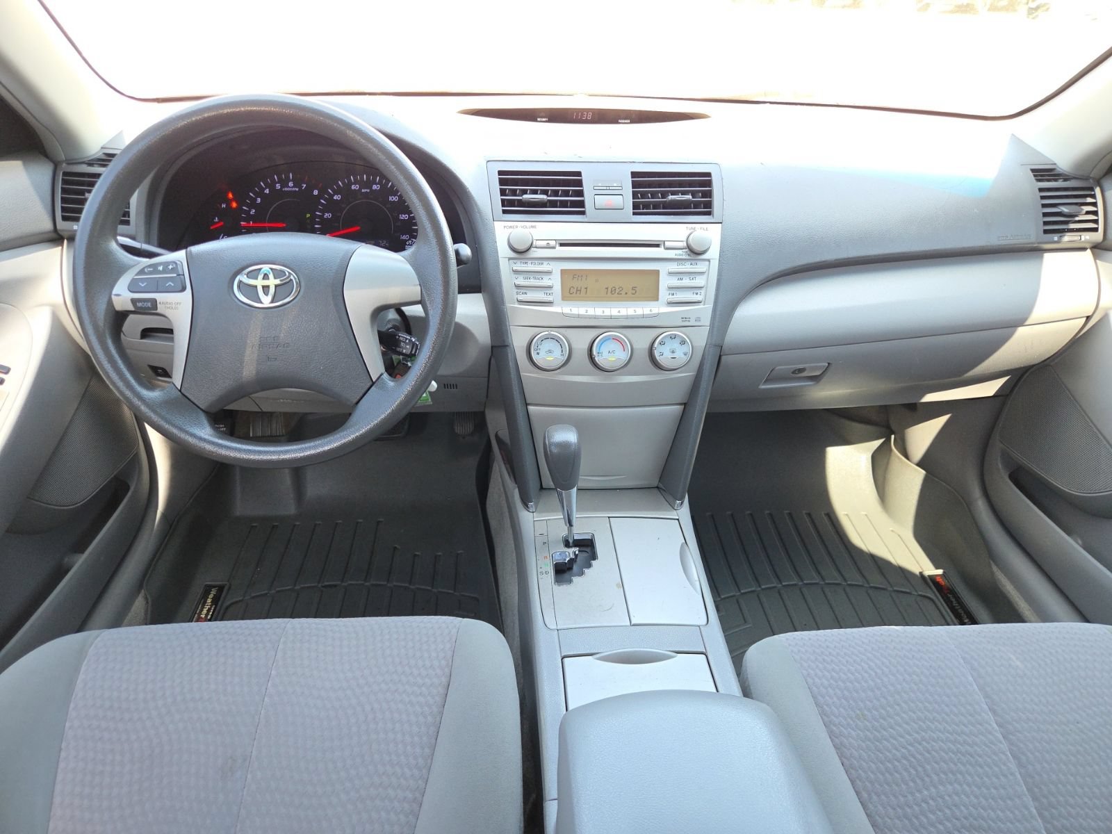 Used 2010 Toyota Camry FWD image 20