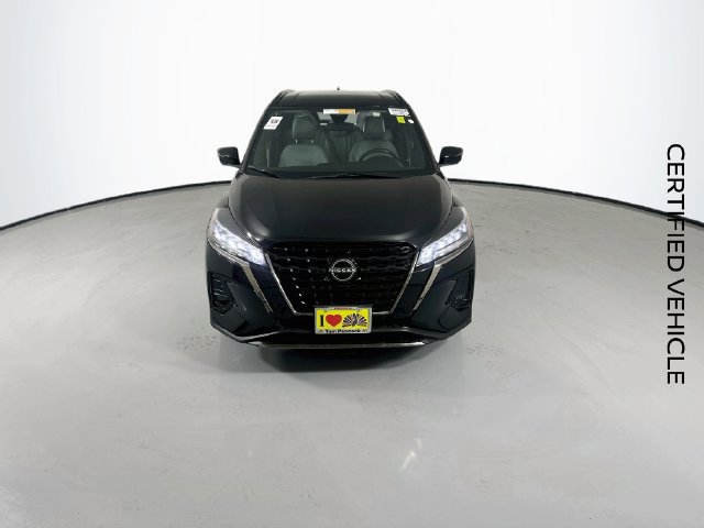 Certified 2023 Nissan Kicks SR w/ SR Premium Package FWD image 4