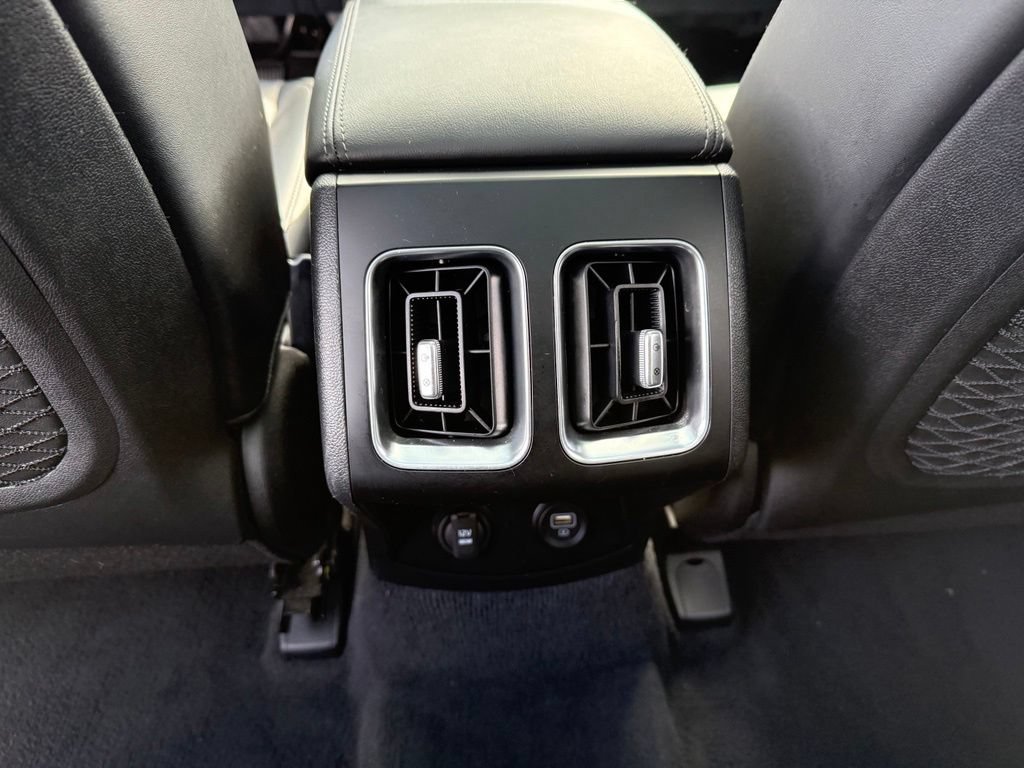 Used 2022 Kia Sorento S w/ Panoramic Sunroof Package AWD/4WD image 18