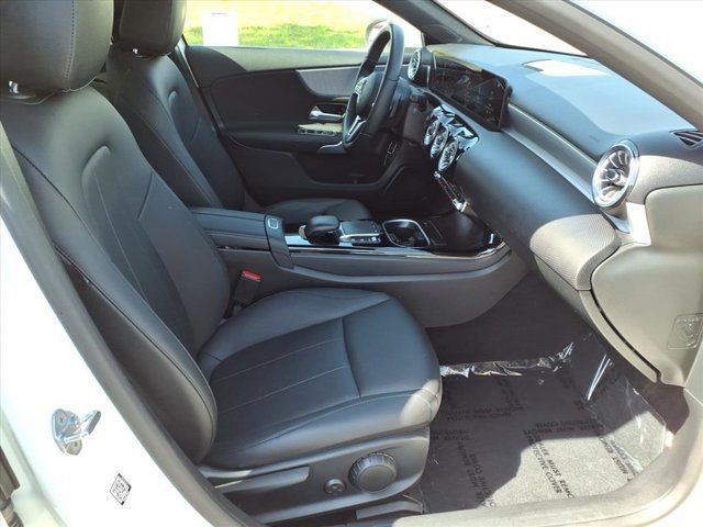 Certified 2022 Mercedes-Benz A 220 image 16