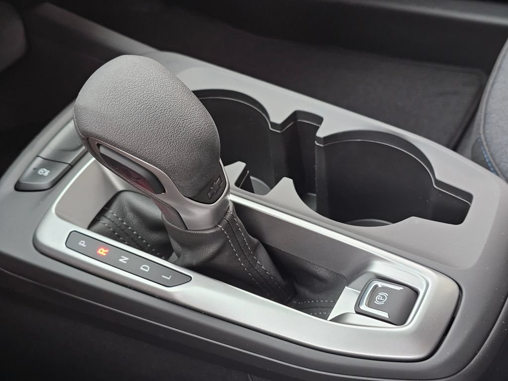 New 2026 Chevrolet Trax LS FWD image 32