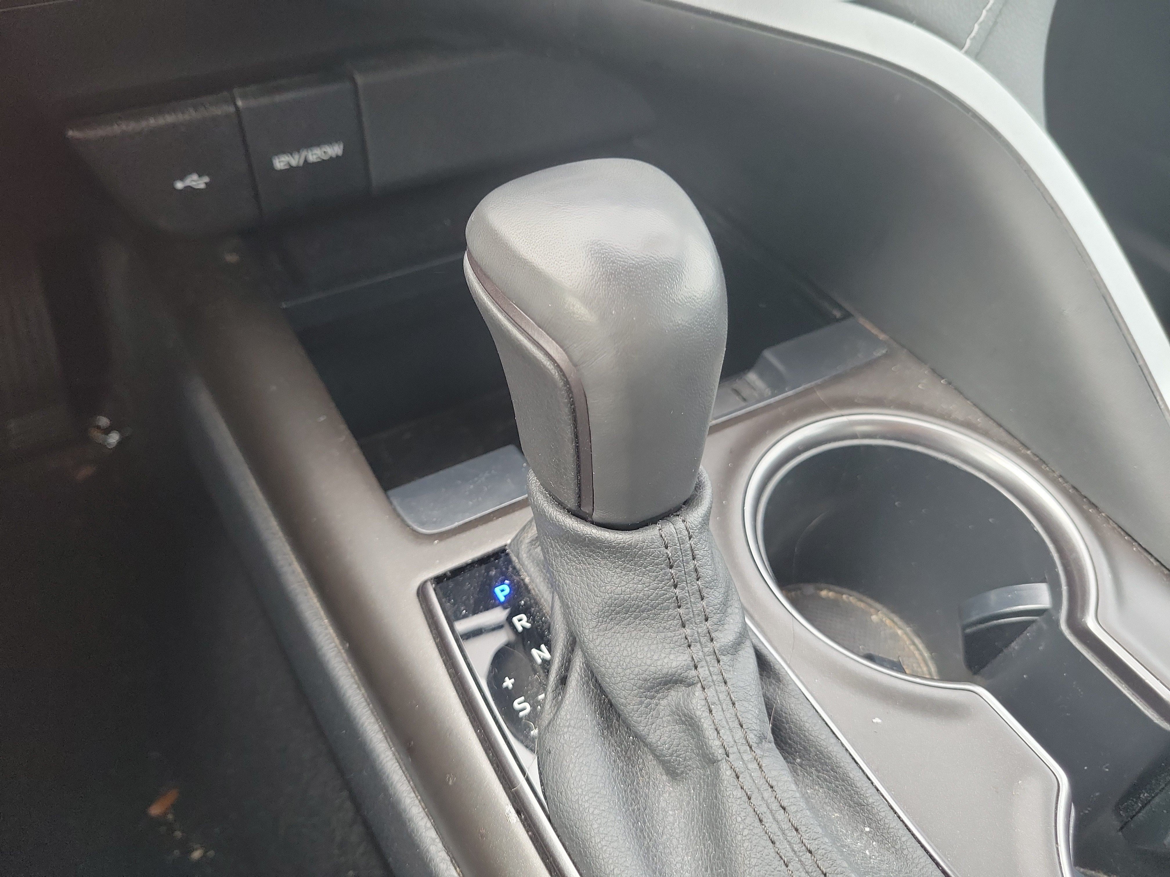 Used 2023 Toyota Camry SE FWD image 27