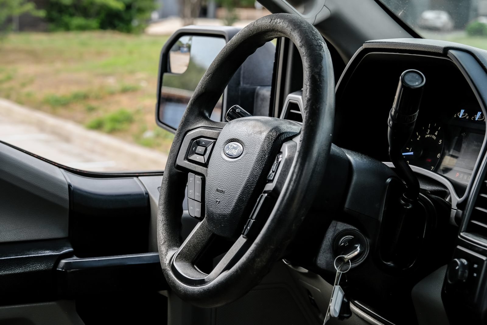 Used 2018 Ford F150 XL w/ Equipment Group 101A Mid RWD image 11