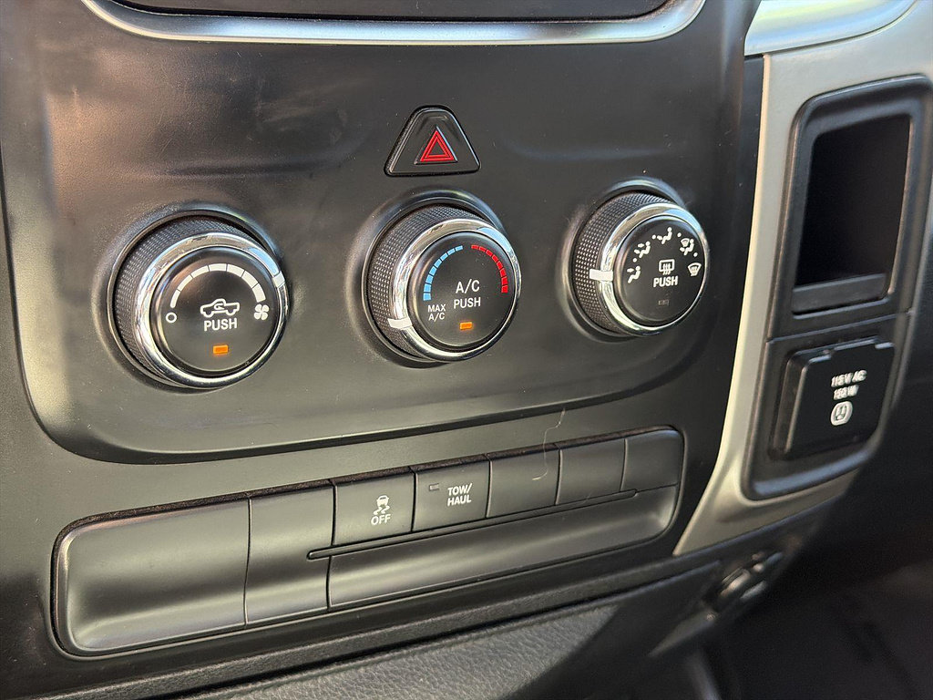 Used 2016 RAM 1500 Big Horn RWD image 34