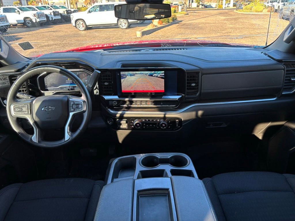 Used 2023 Chevrolet Silverado 1500 RST w/ Z71 Off-Road Package image 30