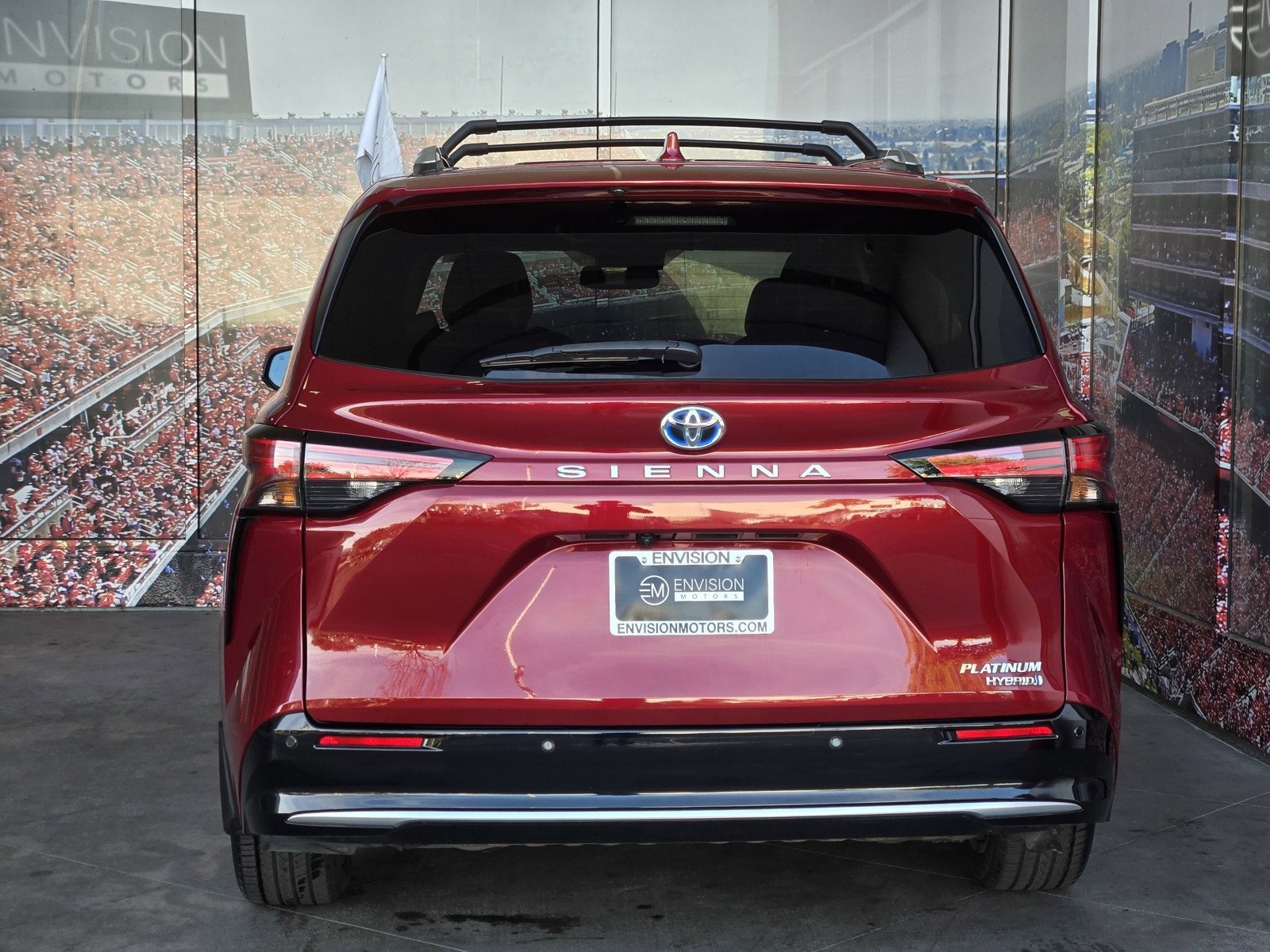 Certified 2022 Toyota Sienna Platinum image 7