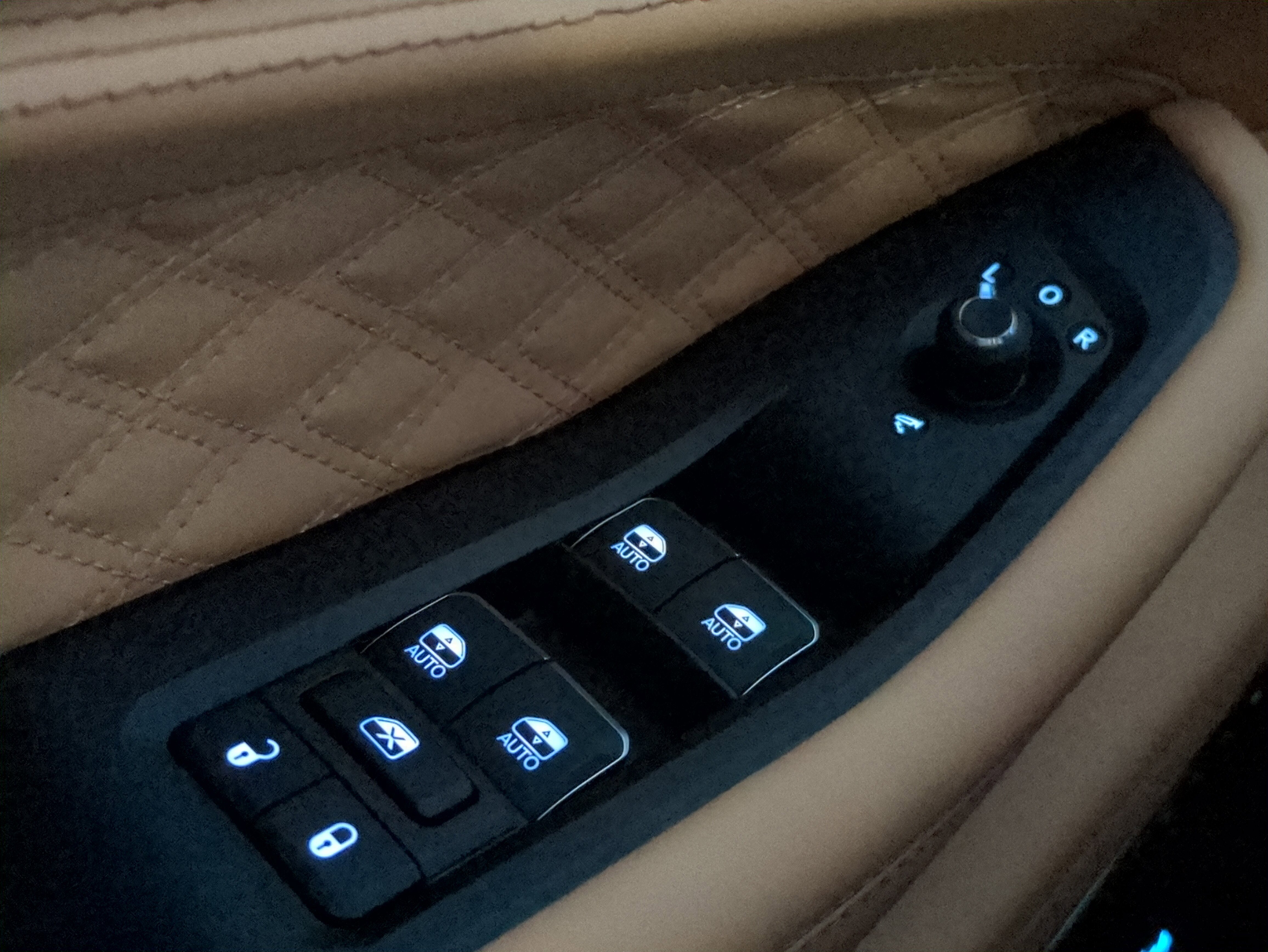 New 2025 Jeep Grand Cherokee Summit AWD/4WD image 26