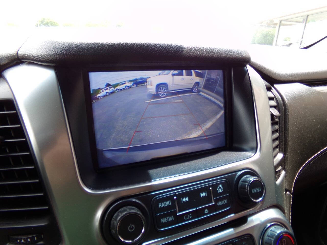 Used 2019 Chevrolet Suburban Premier w/ Premier Plus Edition AWD/4WD image 78