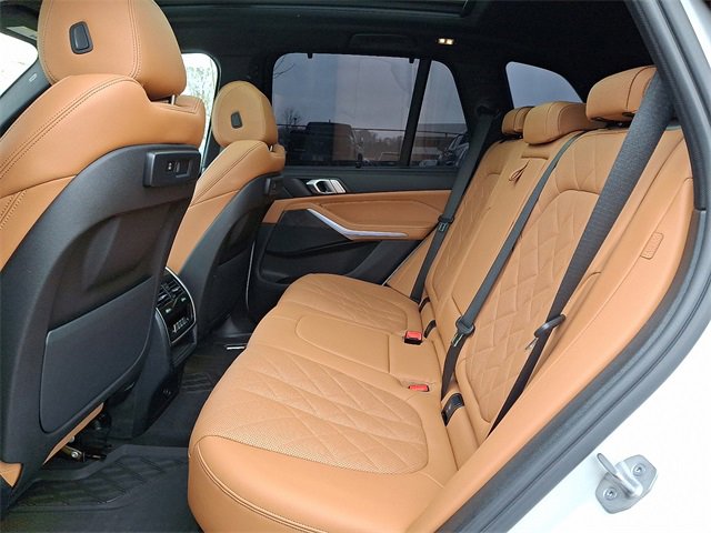 Used 2023 BMW X5 xDrive40i w/ Executive Package image 10