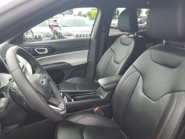 Used 2024 Jeep Compass Limited AWD/4WD image 17