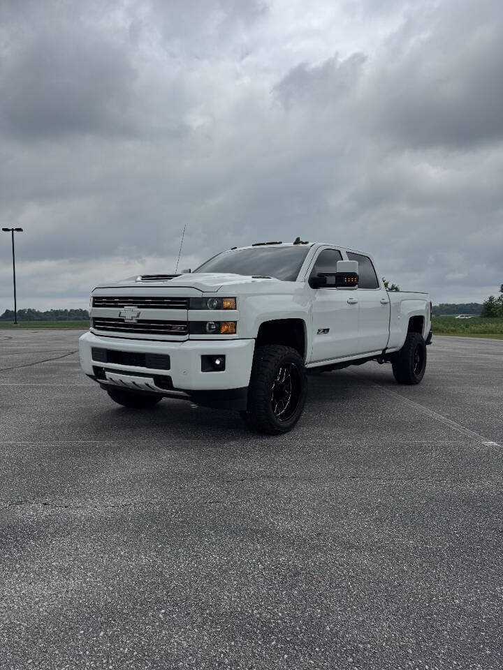 Used 2018 Chevrolet Silverado 2500 LTZ w/ Duramax Plus Package AWD/4WD image 3