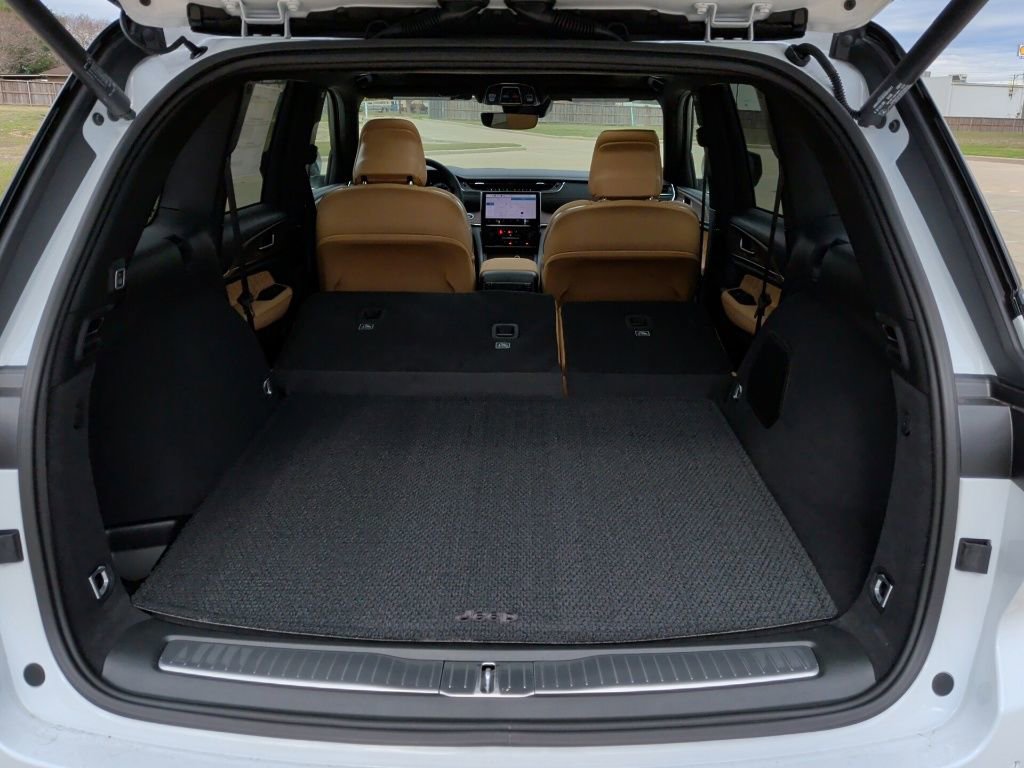 New 2025 Jeep Grand Cherokee Summit image 50