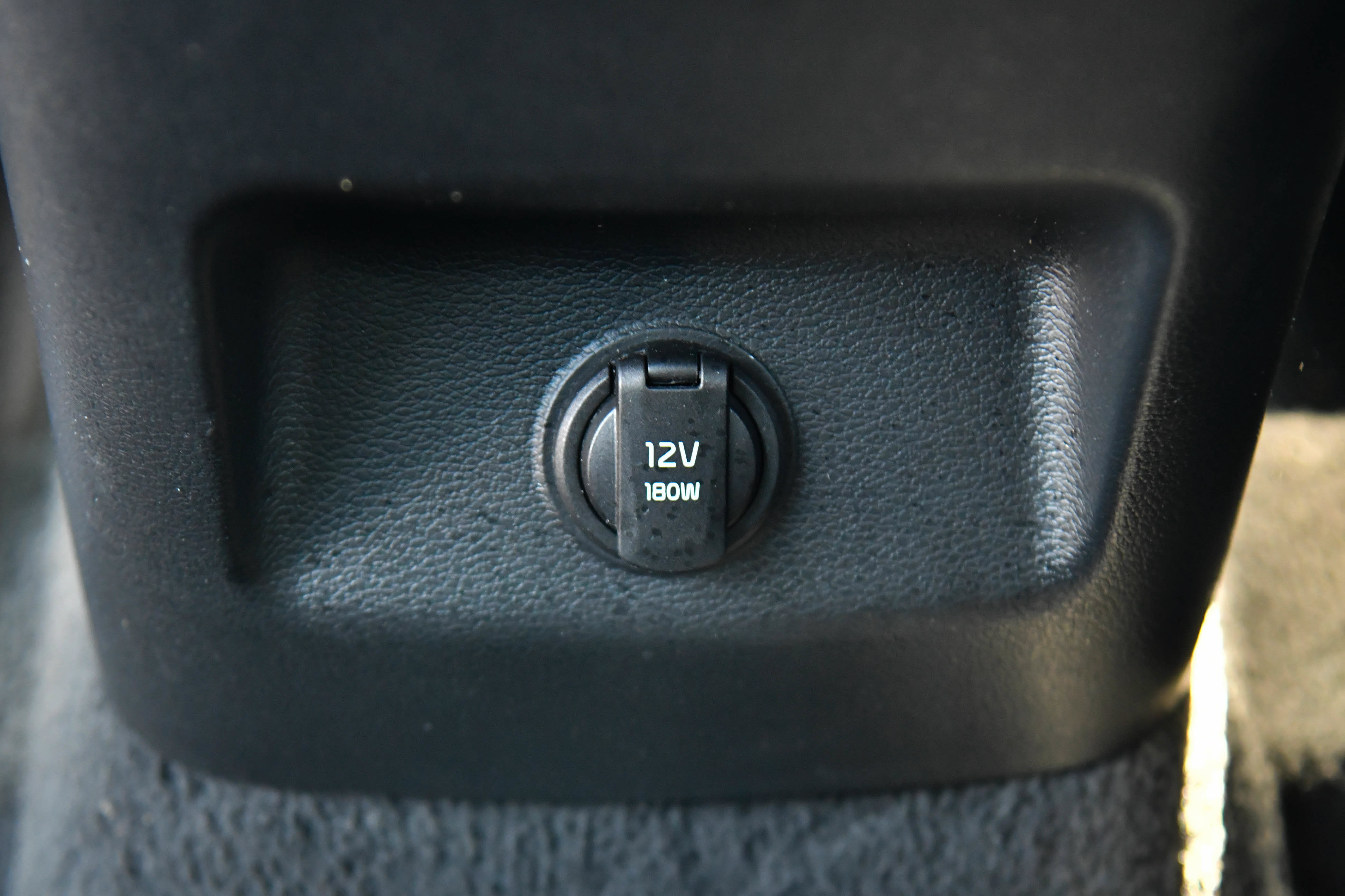 Used 2023 Kia Telluride LX AWD/4WD image 38