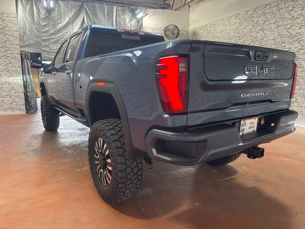 Used 2026 GMC Sierra 2500 Denali Ultimate w/ Max Trailering Package AWD/4WD image 5