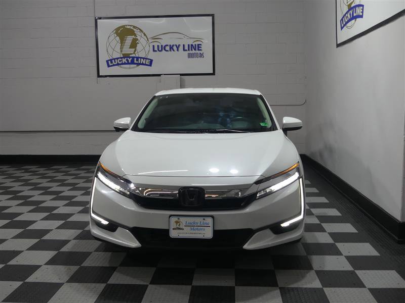 Used 2018 Honda Clarity Touring image 2
