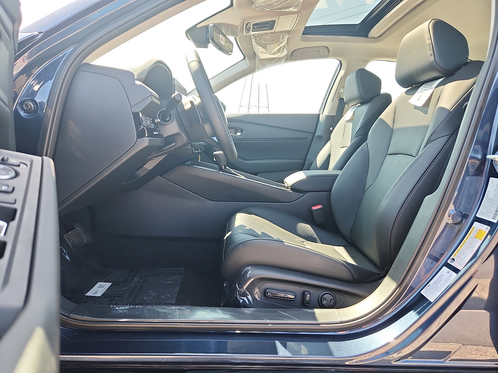 New 2026 Honda Accord EX-L image 9