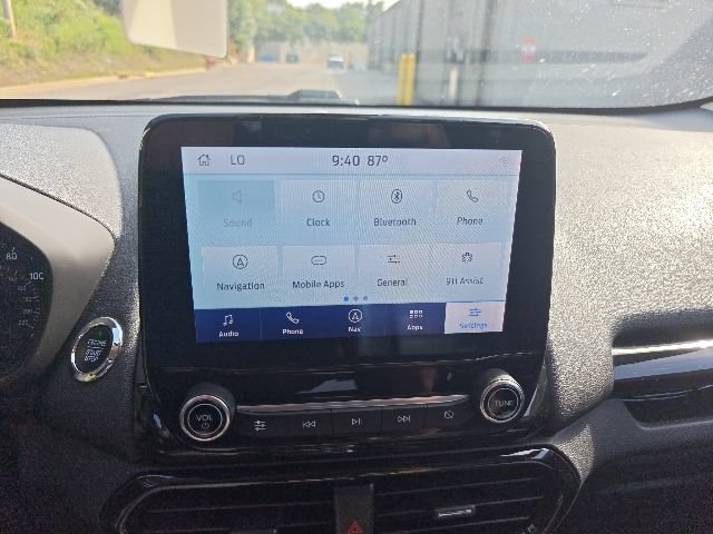 Used 2021 Ford EcoSport Titanium AWD/4WD image 10