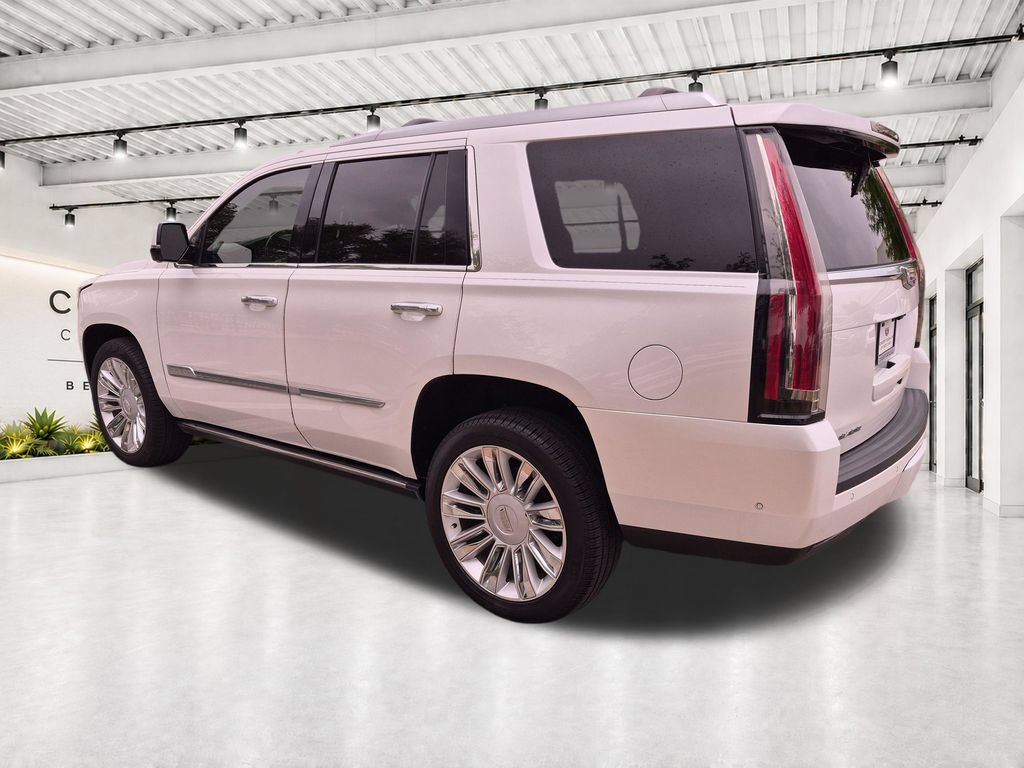 Used 2018 Cadillac Escalade Platinum AWD/4WD image 7
