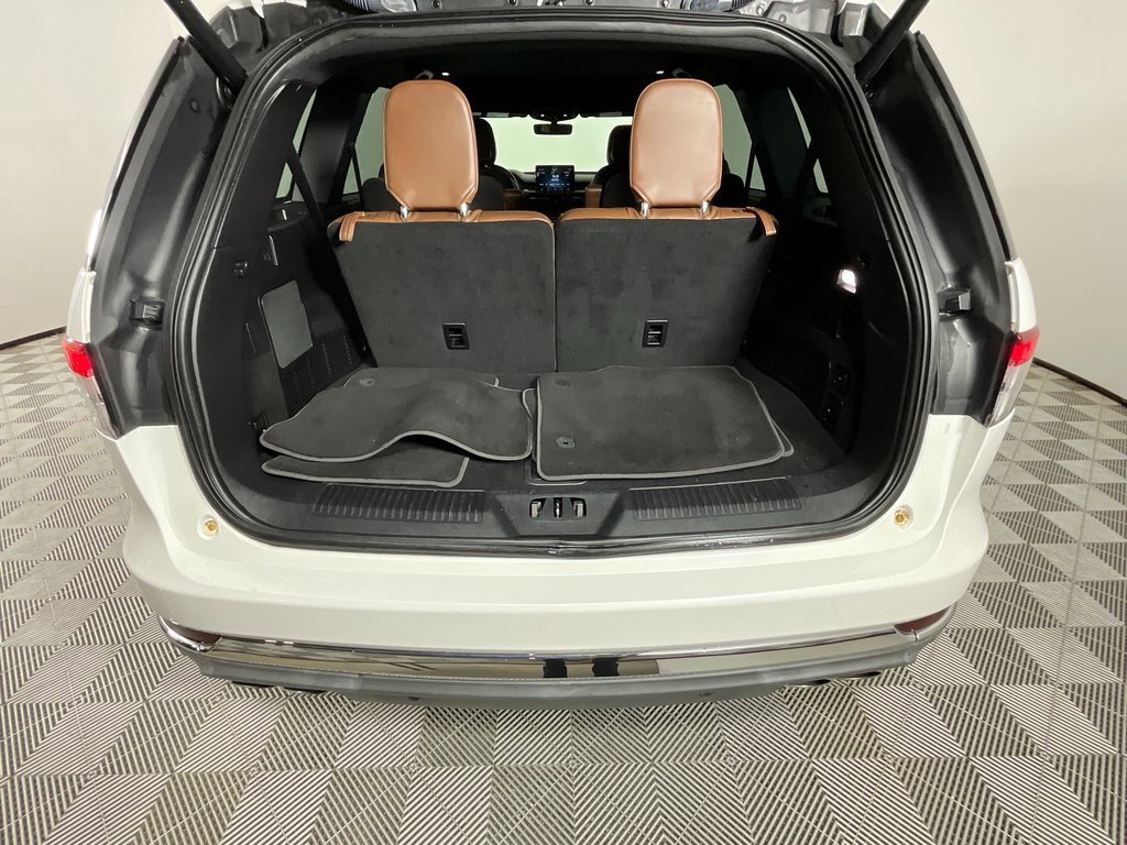Certified 2020 Lincoln Aviator Reserve image 28