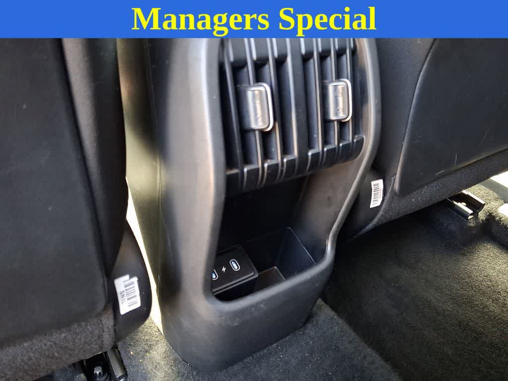 Used 2025 Hyundai Kona SEL AWD/4WD image 25