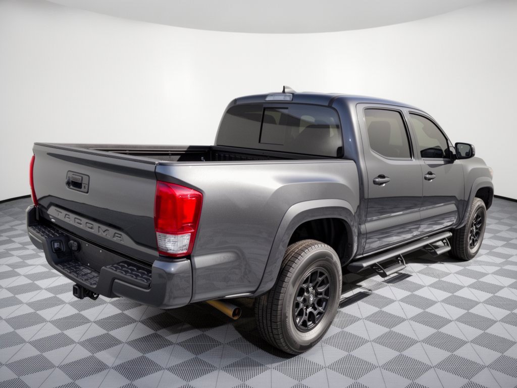 Used 2022 Toyota Tacoma SR5 w/ Technology Package RWD image 9