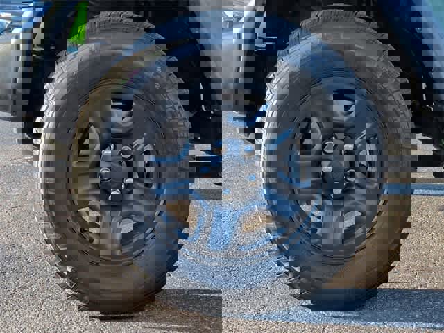 Used 2019 Jeep Wrangler Sport image 14