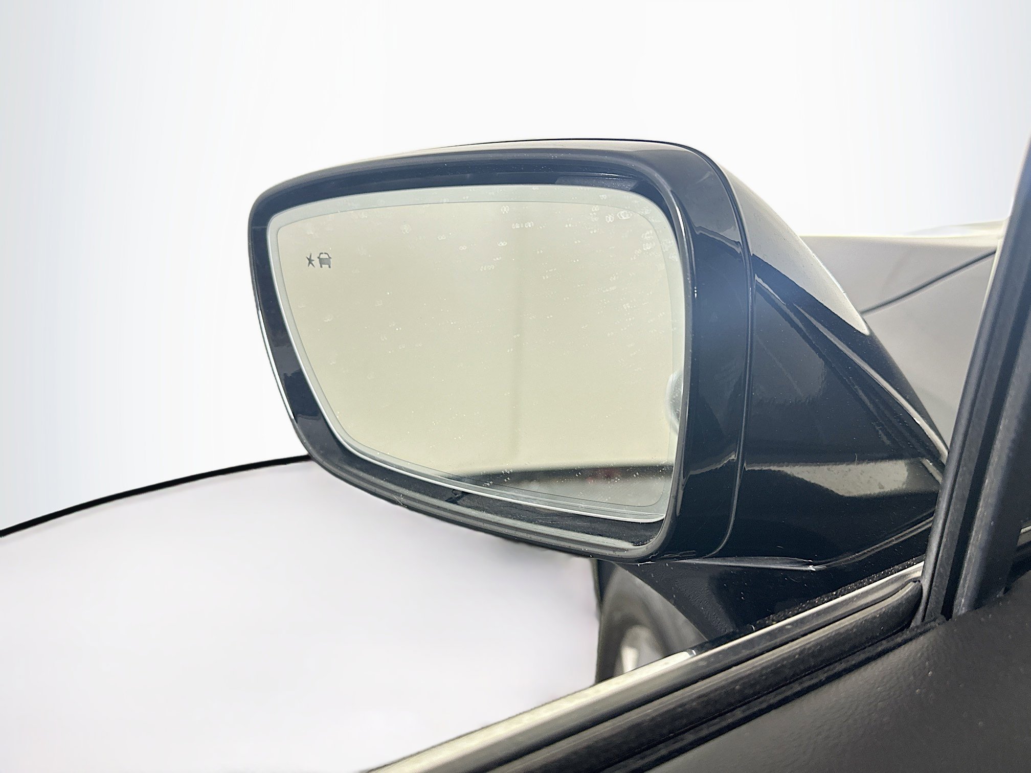 Used 2019 Buick Enclave Avenir w/ Avenir Technology Package image 16