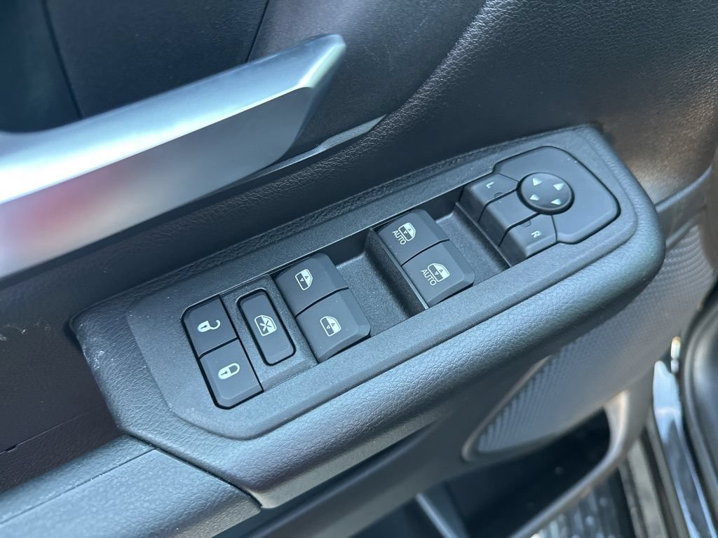 New 2026 RAM 1500 Express AWD/4WD image 13