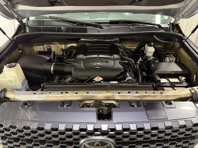 Used 2018 Toyota Tundra Platinum AWD/4WD image 26