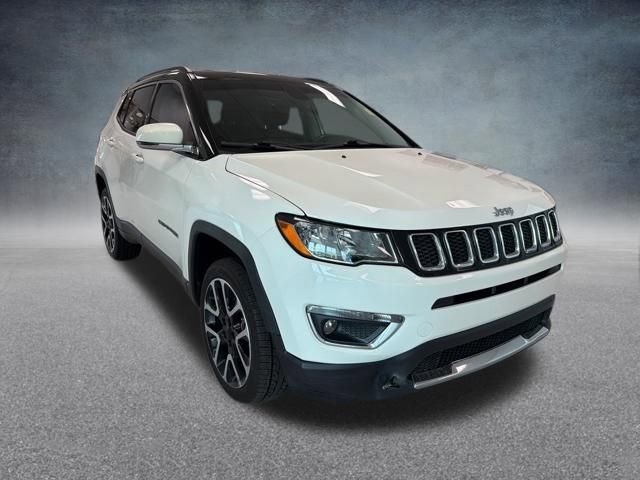 Used 2018 Jeep Compass Limited AWD/4WD image 4