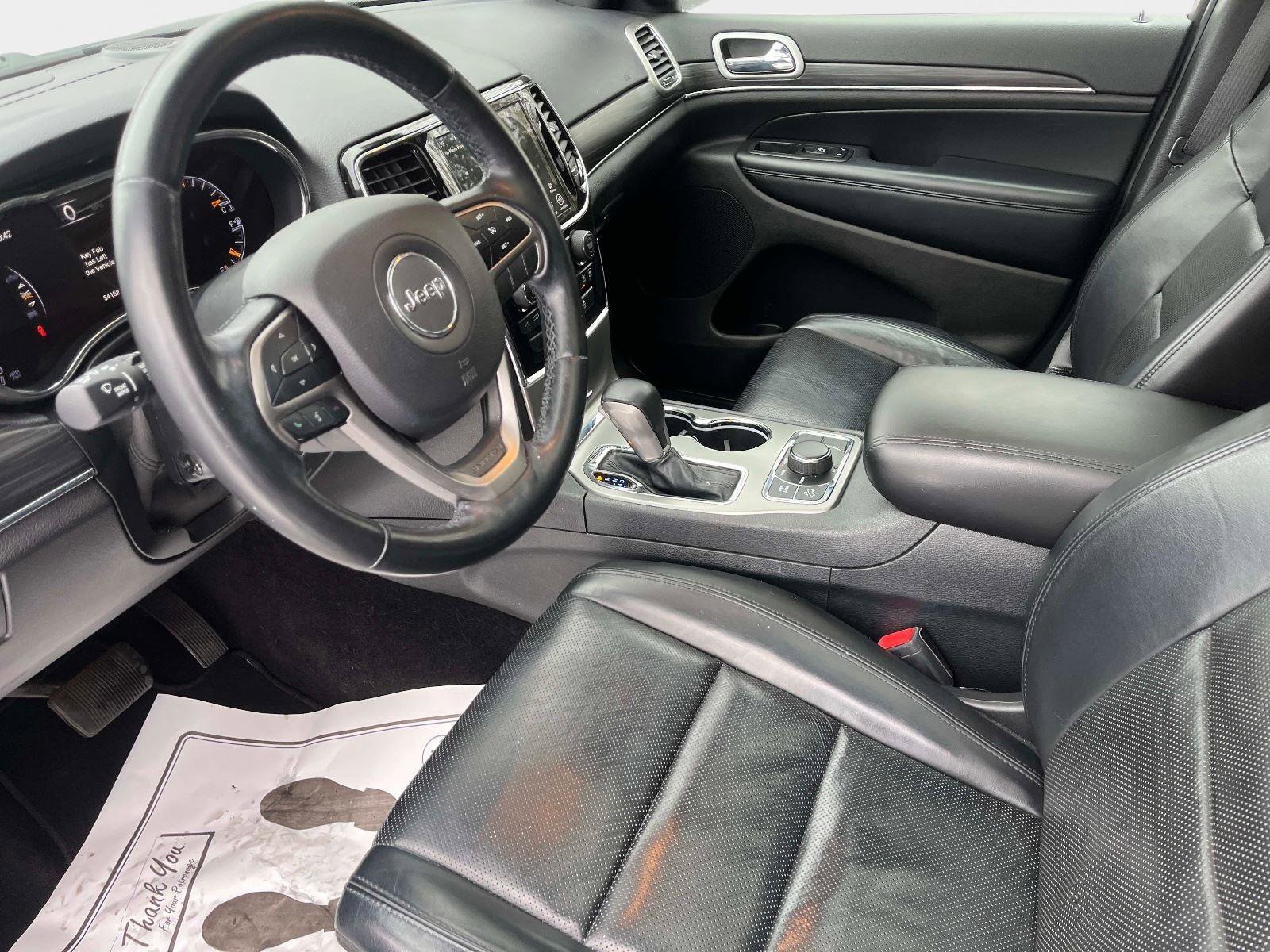 Used 2020 Jeep Grand Cherokee Limited w/ Luxury Group II image 22