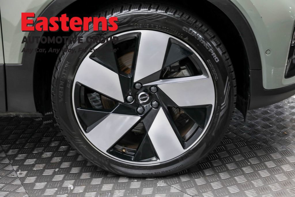 Used 2023 Volvo C40 P8 Recharge Plus w/ Climate Package image 47