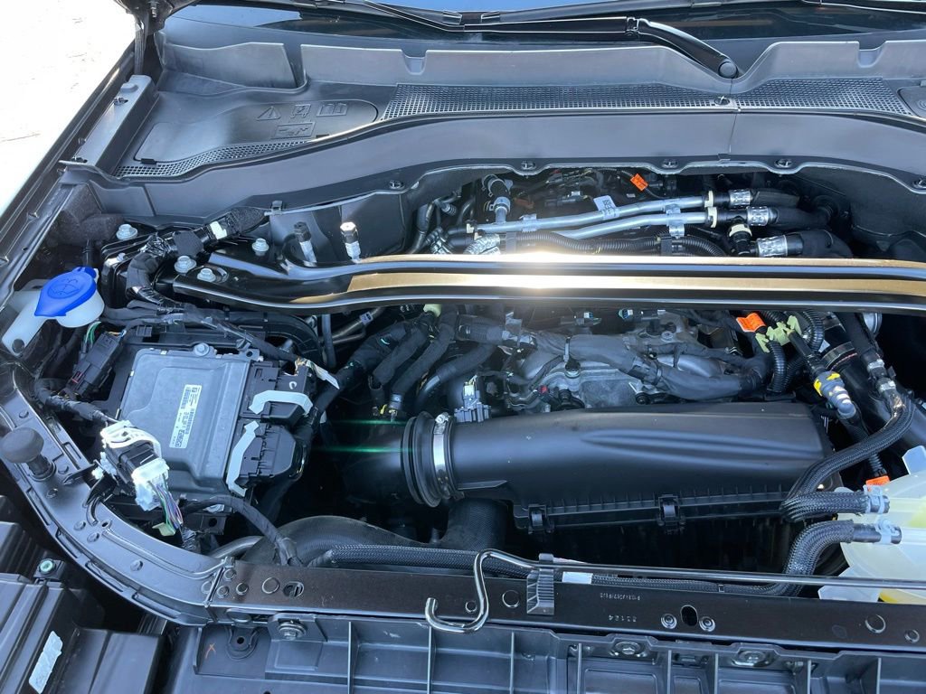Used 2025 Ford Explorer ST-Line AWD/4WD image 43