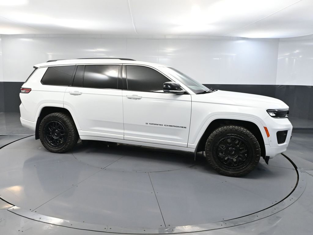 Used 2021 Jeep Grand Cherokee L Overland w/ Advanced Protech Group III image 4