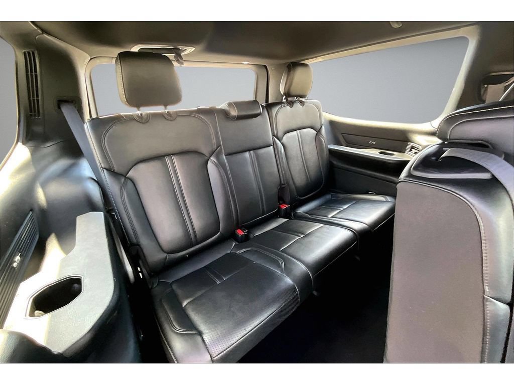 Certified 2024 Jeep Wagoneer Series II AWD/4WD image 45