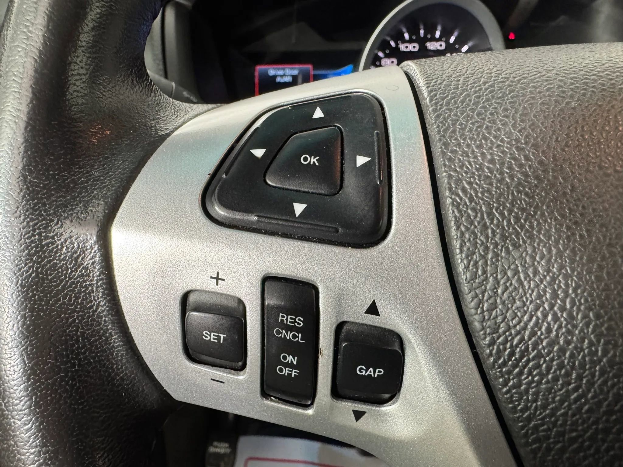 Used 2014 Ford Explorer Limited w/ Equipment Group 302A FWD image 15
