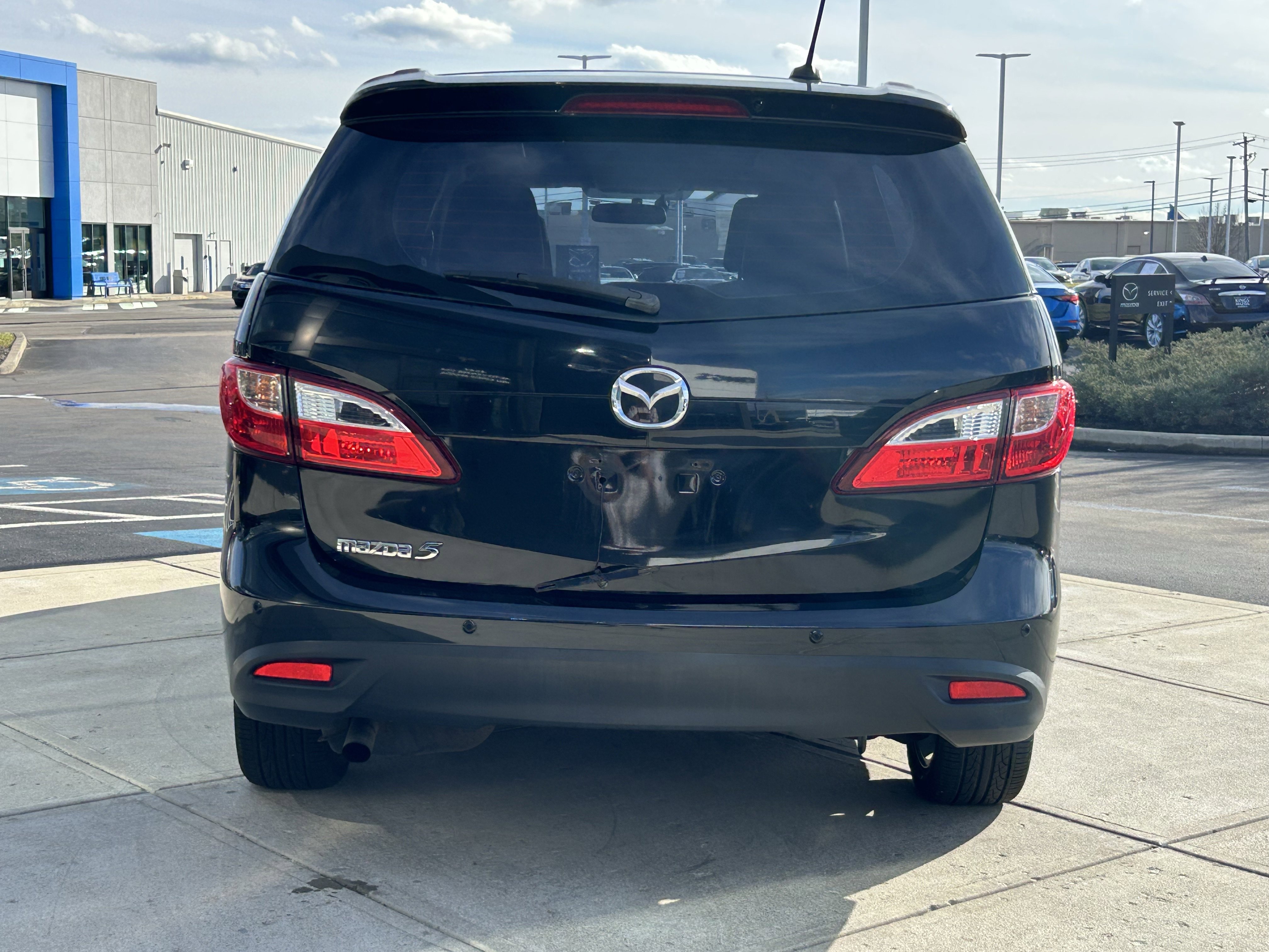 Used 2015 MAZDA MAZDA5 Grand Touring image 6