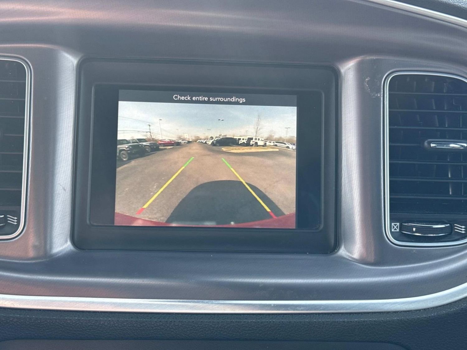 Used 2019 Dodge Charger SXT w/ Leather Interior Group image 33