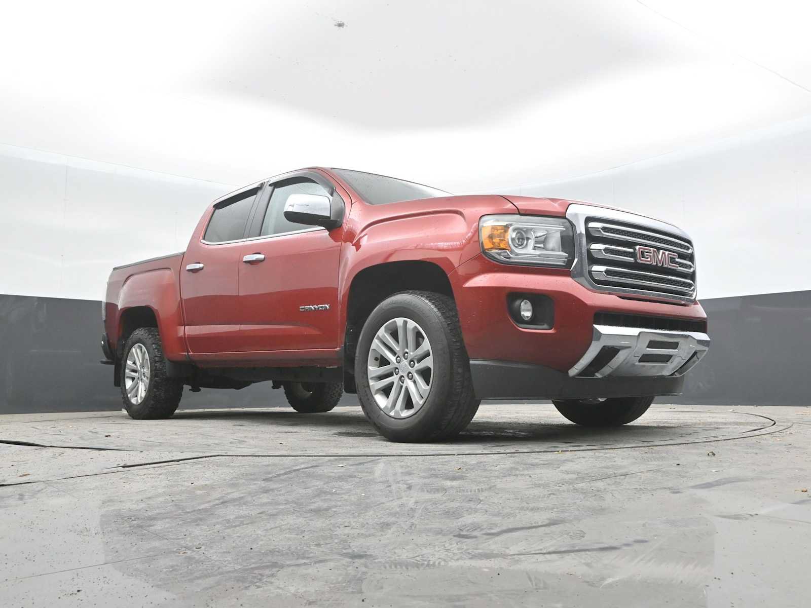 Used 2015 GMC Canyon SLT w/ Driver Alert Package AWD/4WD image 28