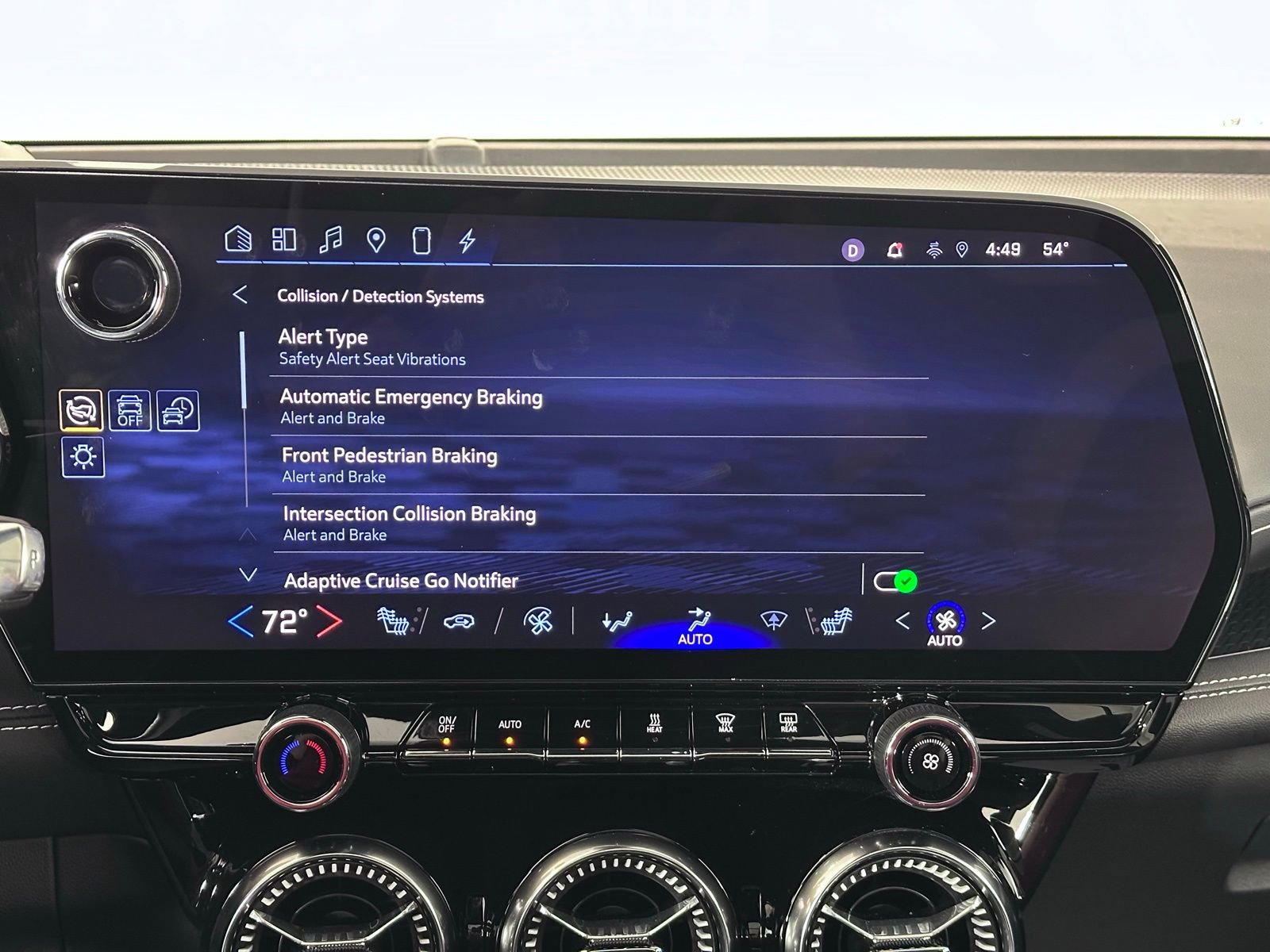 Used 2024 Chevrolet Blazer EV LT image 35