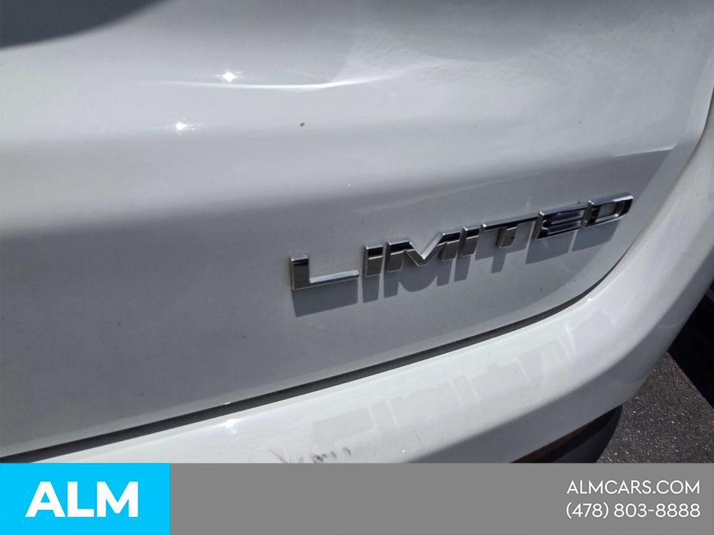 Used 2025 Jeep Compass Limited AWD/4WD image 14